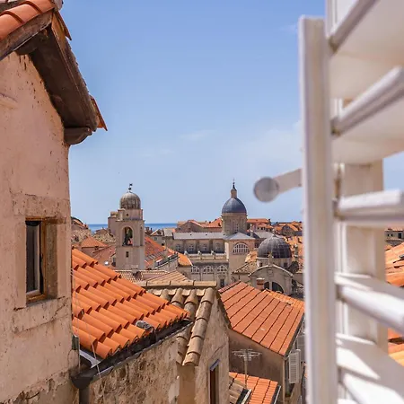 Ferienhaus Perfect Old Town Location Two Bedroom House - L & M