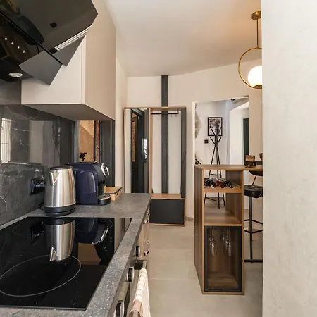 Ferienhaus Perfect Old Town Location Two Bedroom House - L & M *